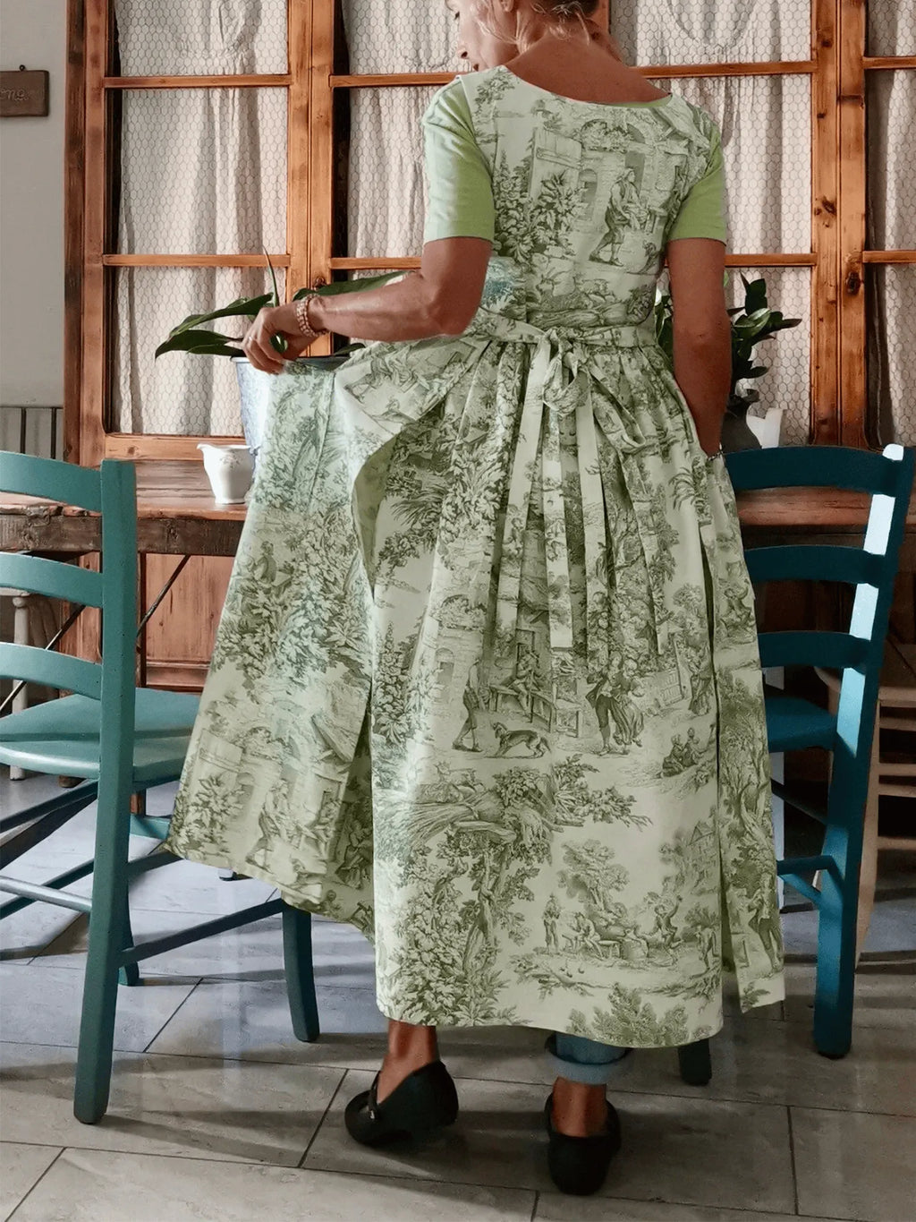 Vintage Toile de Jouy Green Long Apron with Pockets